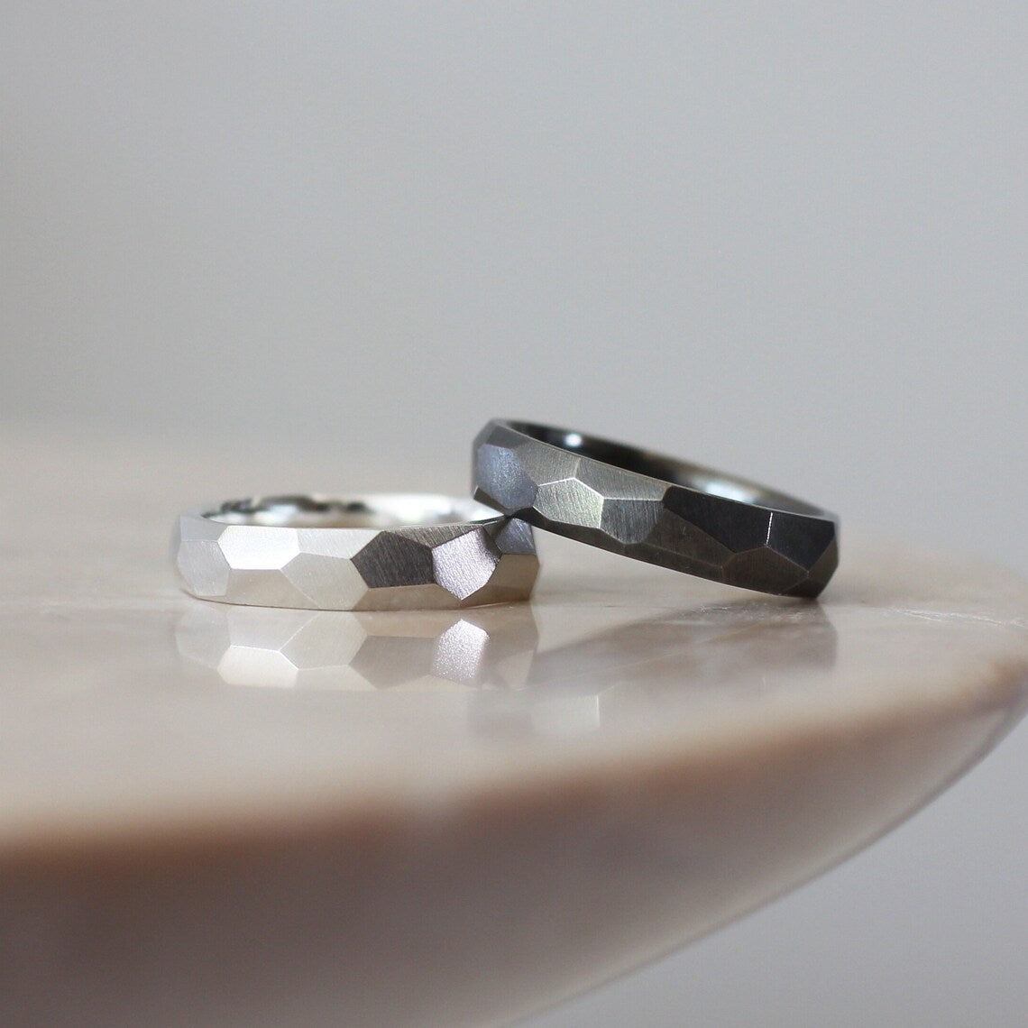Geometric Faceted Ring 5mm - Silver/Oxidised