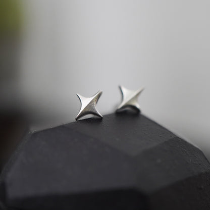 Stella Stud Earrings - Silver