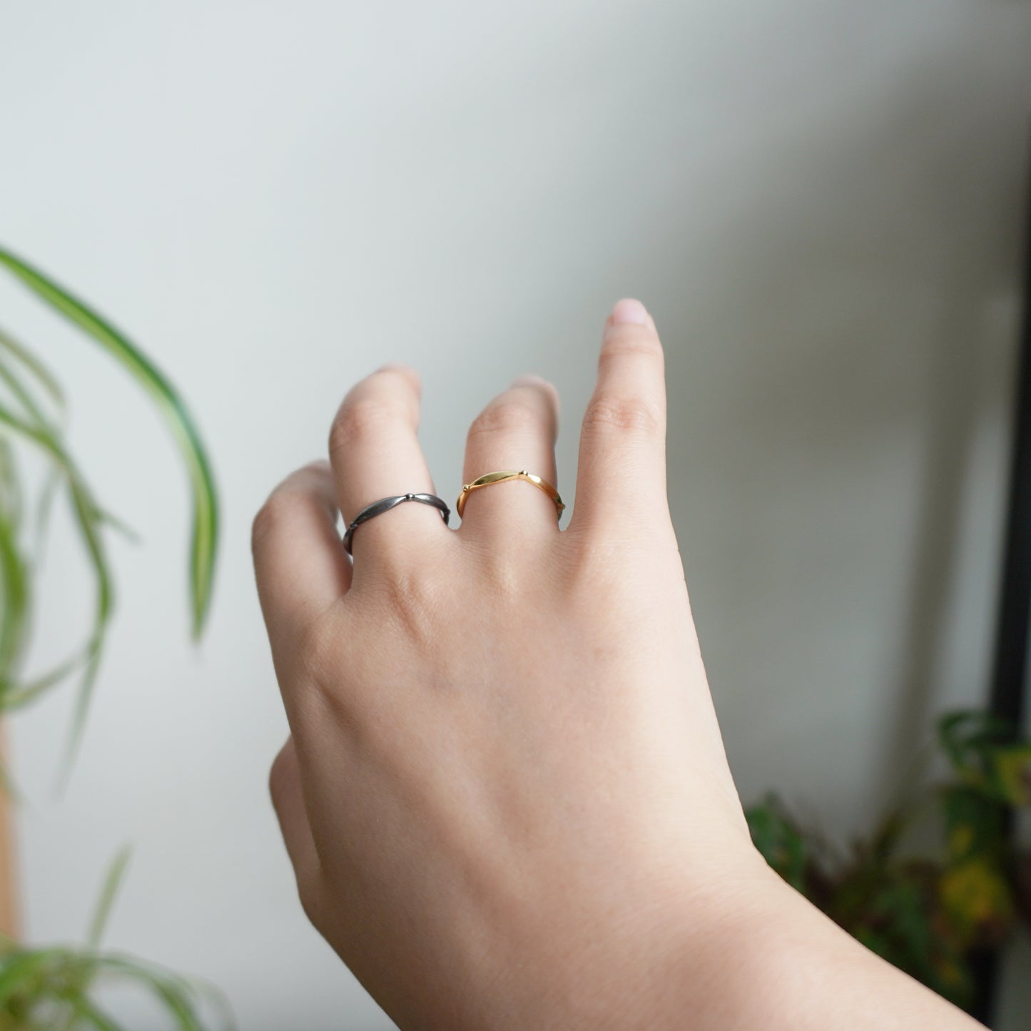 Laurel Leaf Ring - Oxidised