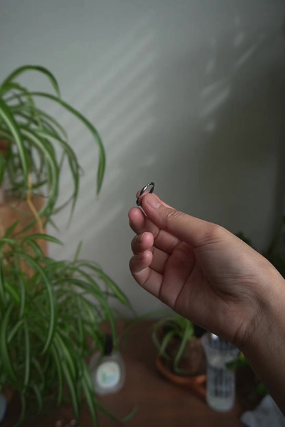 Laurel Leaf Ring - Oxidised