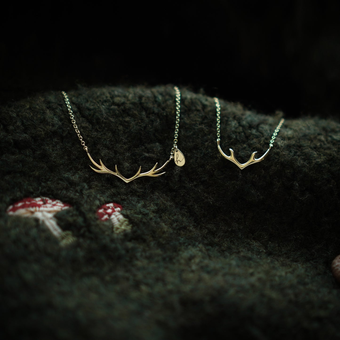 My Deer Necklace - Minimal - Gold
