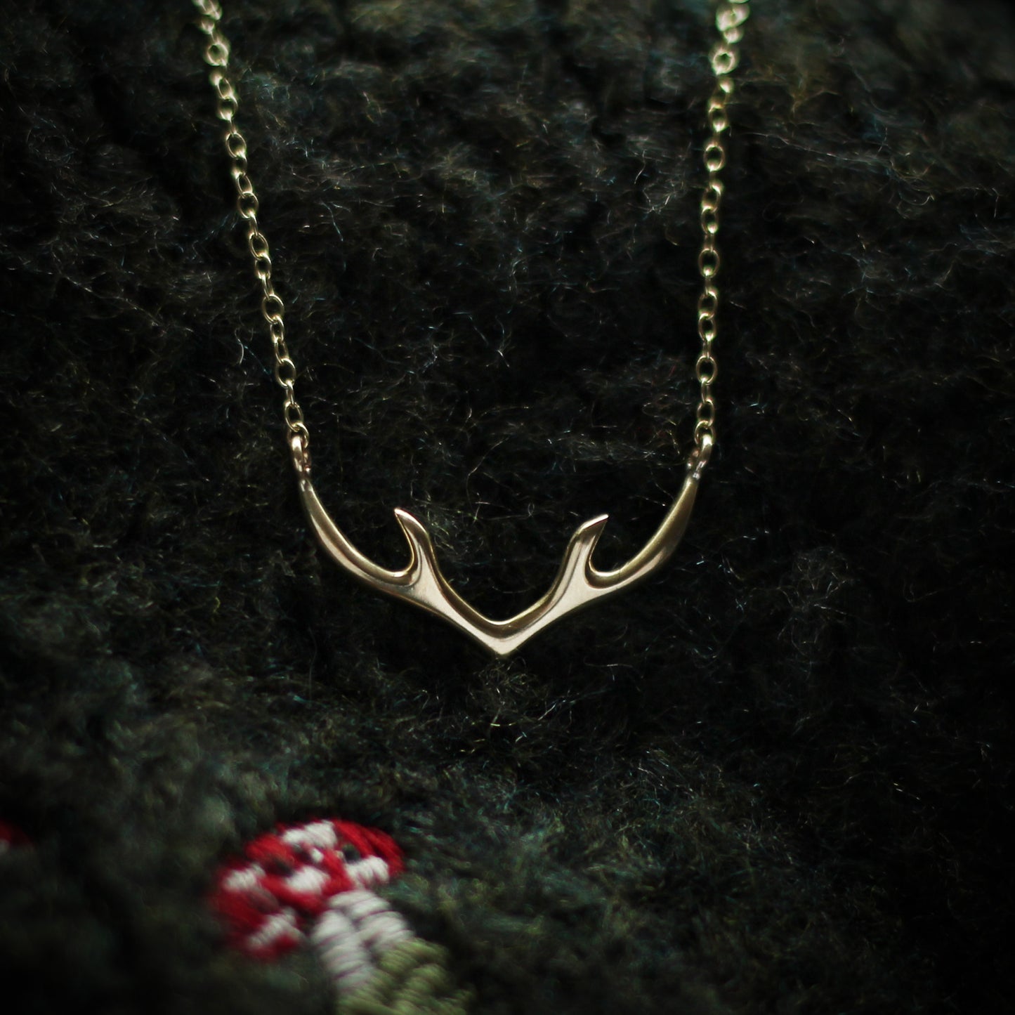 My Baby Deer Necklace - Gold