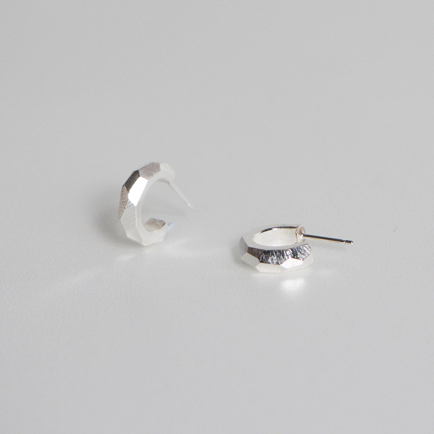 Geometric Faceted Large Open Hoop Earrings - Silver - Aisling Chou Studio